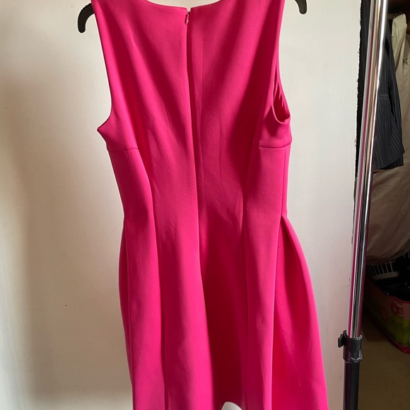 Light Pink Calvin Klein Size 8 - Picture 2 of 5